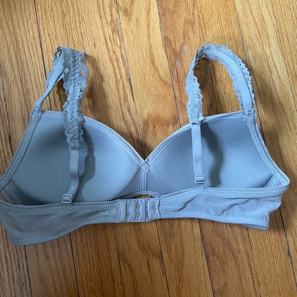 Aerie wireless lace bra bralette. Size 34B - Picture 2 of 3